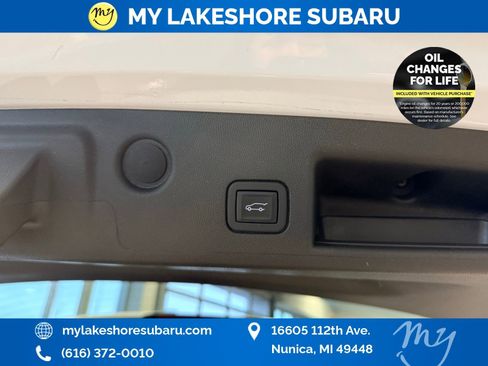 Used 2023 Chevrolet Equinox LT image 31