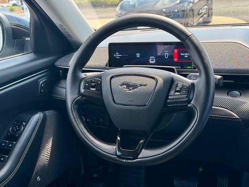Certified 2025 Ford Mustang Mach-E Premium AWD/4WD image 20