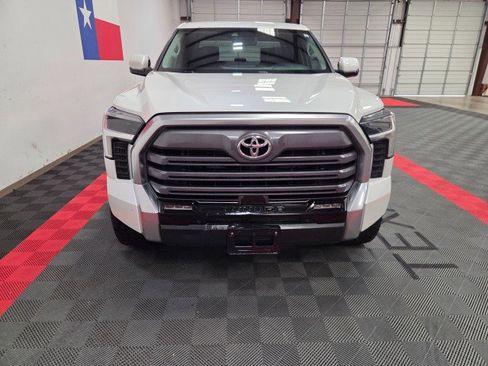 Used 2022 Toyota Tundra Limited AWD/4WD image 4