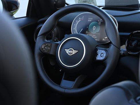 Used 2024 MINI Cooper S image 15