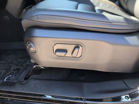 New 2025 Jeep Wrangler Unlimited Rubicon 392 image 26