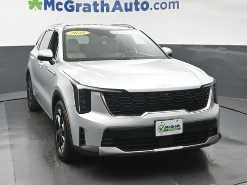Used 2025 Kia Sorento SX Prestige AWD/4WD image 5