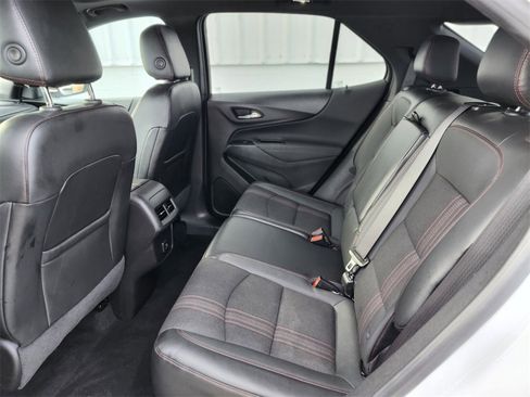Used 2022 Chevrolet Equinox RS image 14