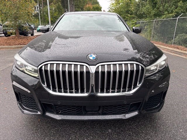 Certified 2022 BMW 750i xDrive w/ Executive Package AWD/4WD image 10