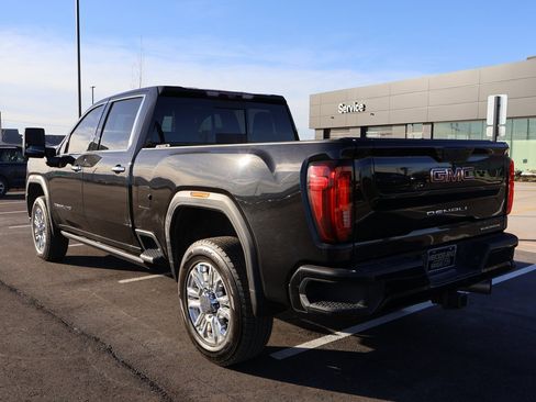 Used 2022 GMC Sierra 2500 Denali w/ Denali Ultimate Package image 13