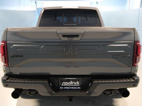 Used 2018 Ford F150 Raptor w/ Equipment Group 802A Luxury AWD/4WD image 34