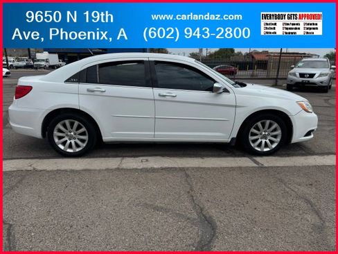 Used 2013 Chrysler 200 Limited image 5