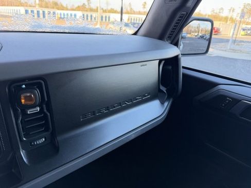 Used 2022 Ford Bronco Big Bend image 24