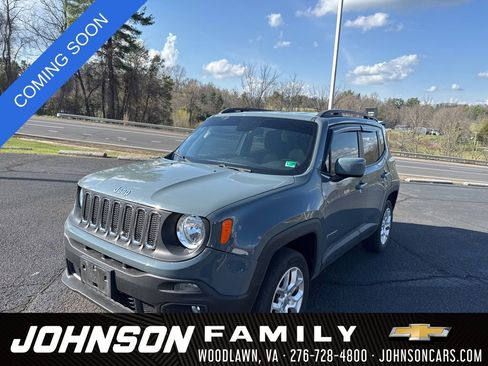 Used 2018 Jeep Renegade Latitude image 3