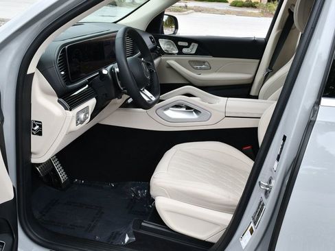 Used 2024 Mercedes-Benz GLE 53 AMG 4MATIC image 16