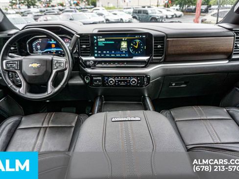 Used 2024 Chevrolet Silverado 3500 High Country w/ High Country Premium Package AWD/4WD image 27