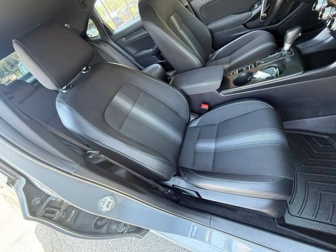 Used 2025 Honda Civic Sport image 11
