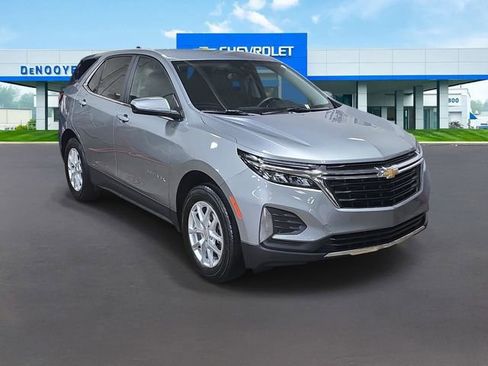 Used 2024 Chevrolet Equinox LT image 5