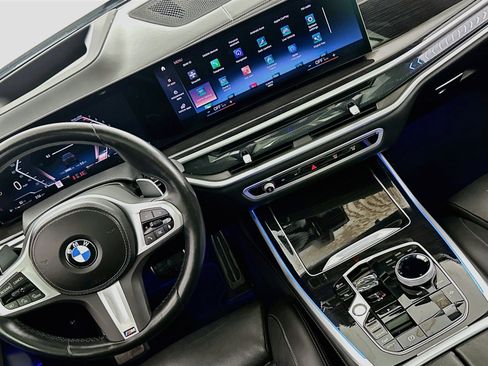 Used 2023 BMW X7 xDrive40i w/ Executive Package AWD/4WD image 18