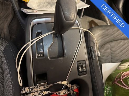 Used 2024 Subaru Crosstrek 2.0i Premium image 11