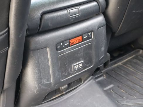 Used 2017 Nissan Armada SV w/ Driver Package RWD image 19