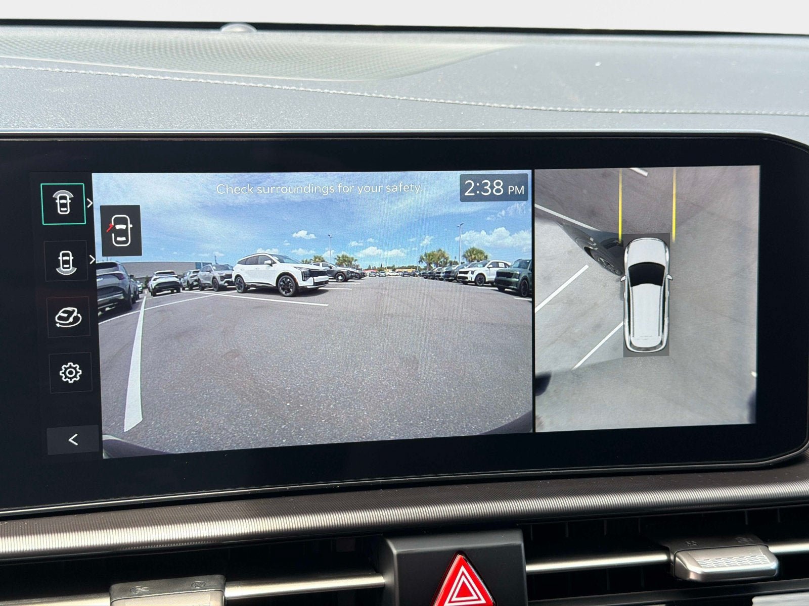 New 2026 Kia Sportage SX FWD image 23
