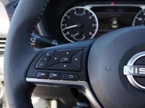 Certified 2024 Nissan Sentra SR image 21