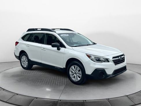Used 2018 Subaru Outback 2.5i AWD/4WD image 1