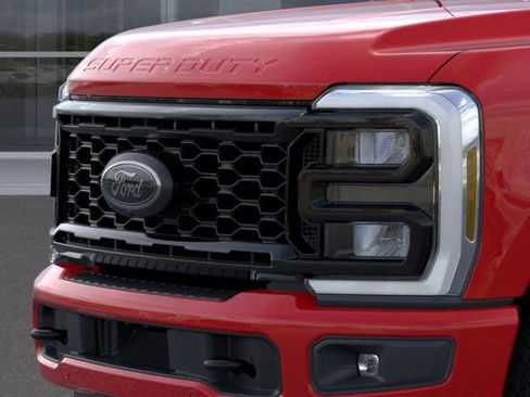 New 2026 Ford F350 Lariat w/ Black Appearance Package AWD/4WD image 17