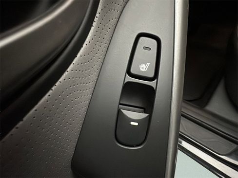 Used 2013 Hyundai Elantra Limited w/ Technology Pkg image 14