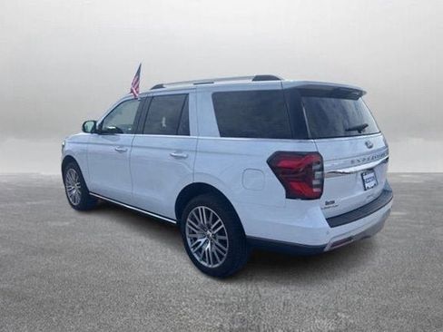 Certified 2022 Ford Expedition Max Limited AWD/4WD image 8