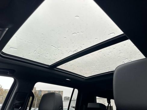 New 2026 Chevrolet Suburban Z71 w/ Comfort Package image 10