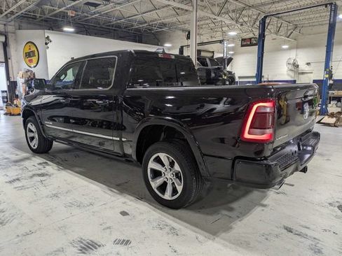 Used 2022 RAM 1500 Limited w/ Body Color Bumper Group AWD/4WD image 5