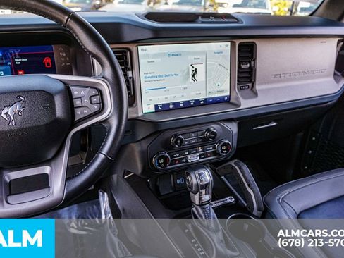 Used 2024 Ford Bronco Outer Banks image 33