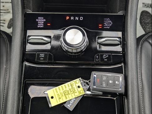 Used 2023 Jeep Grand Cherokee L Overland w/ Rear Seat Video Group I AWD/4WD image 36