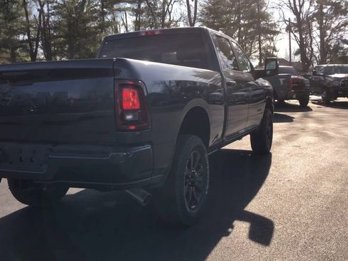 New 2026 RAM 2500 Big Horn AWD/4WD image 7