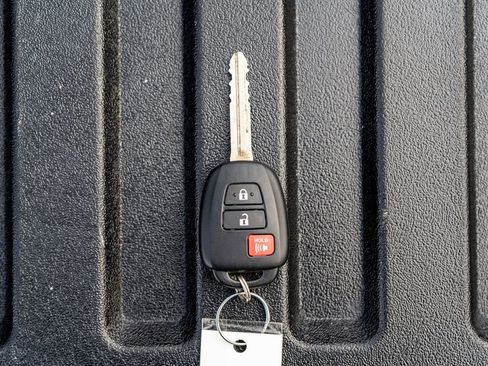 Certified 2023 Toyota Tacoma SR image 30