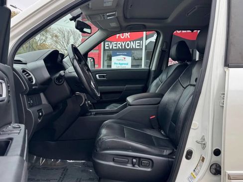 Used 2014 Honda Pilot Touring image 6