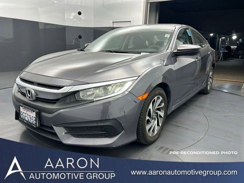 Used 2018 Honda Civic EX image 1