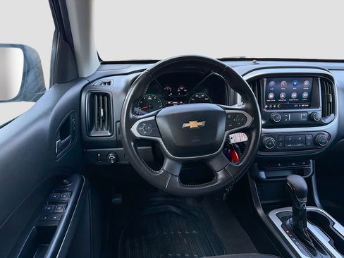 Used 2022 Chevrolet Colorado LT w/ LT Convenience Package AWD/4WD image 20