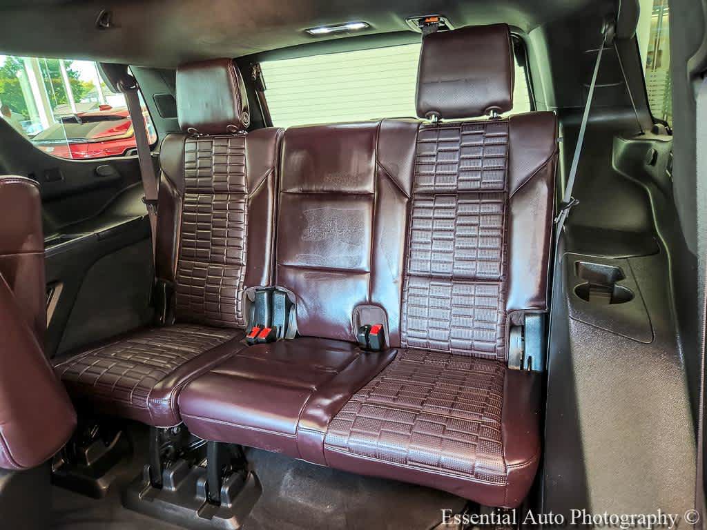 Used 2021 Cadillac Escalade Premium Luxury Platinum w/ LPO, Floor Liner Package AWD/4WD image 13