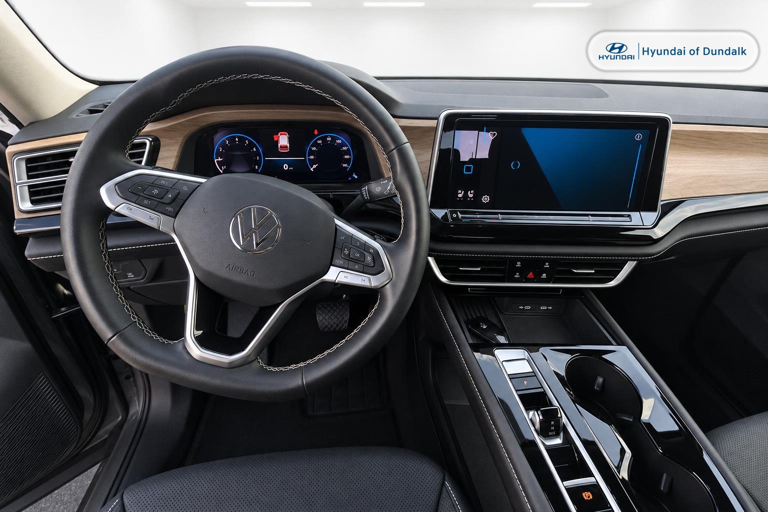 Used 2026 Volkswagen Atlas SE FWD image 11