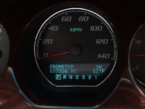 Used 2009 Buick Lucerne CX FWD image 12