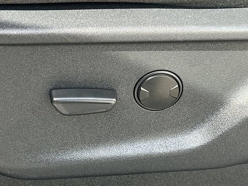 Certified 2024 Ford F250 XLT AWD/4WD image 36