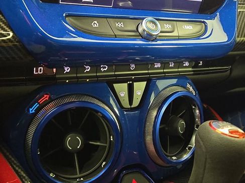 Used 2022 Chevrolet Camaro SS RWD image 21