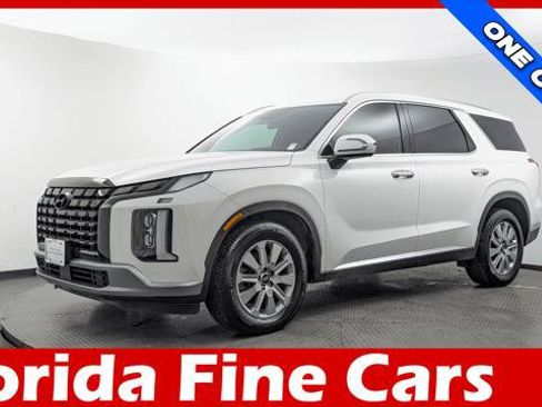 Used 2024 Hyundai Palisade SEL FWD image 1