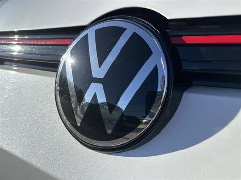 Used 2023 Volkswagen GTI S image 8
