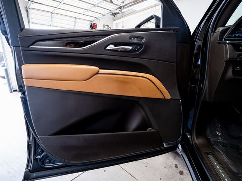 Used 2021 Cadillac Escalade Sport w/ Driver Assist Tech Package image 27