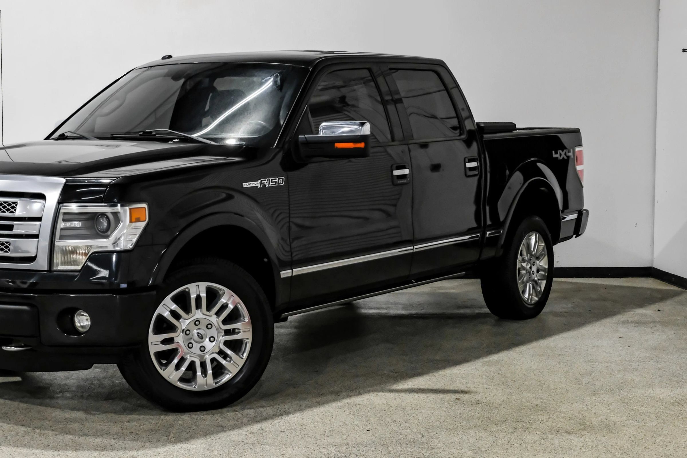 Used 2014 Ford F150 Platinum AWD/4WD image 13