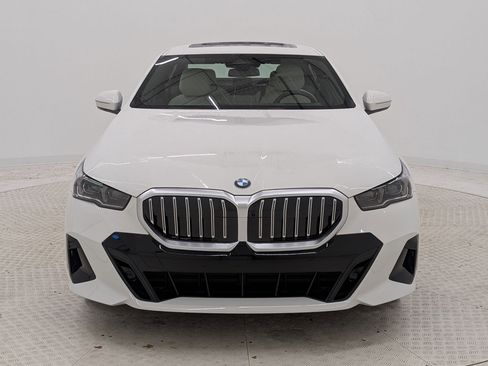 New 2026 BMW 530i w/ M Sport Package RWD image 6