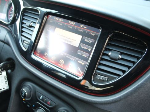 Used 2015 Dodge Dart SXT image 20