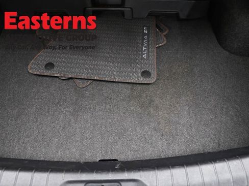 Used 2022 Nissan Altima 2.0 SR image 9