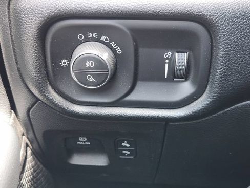 Used 2020 RAM 1500 Lone Star RWD image 20