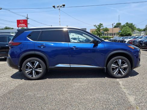 Certified 2023 Nissan Rogue Platinum w/ Platinum Premium Package AWD/4WD image 7