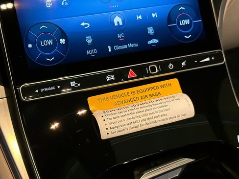 New 2026 Mercedes-Benz GLC 300 image 19
